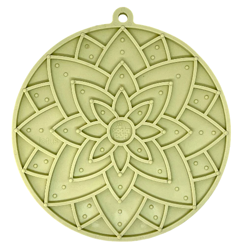 Soda Pup Lotus Lick Mat Green