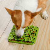 Tall Tails Foraging Mat Clover